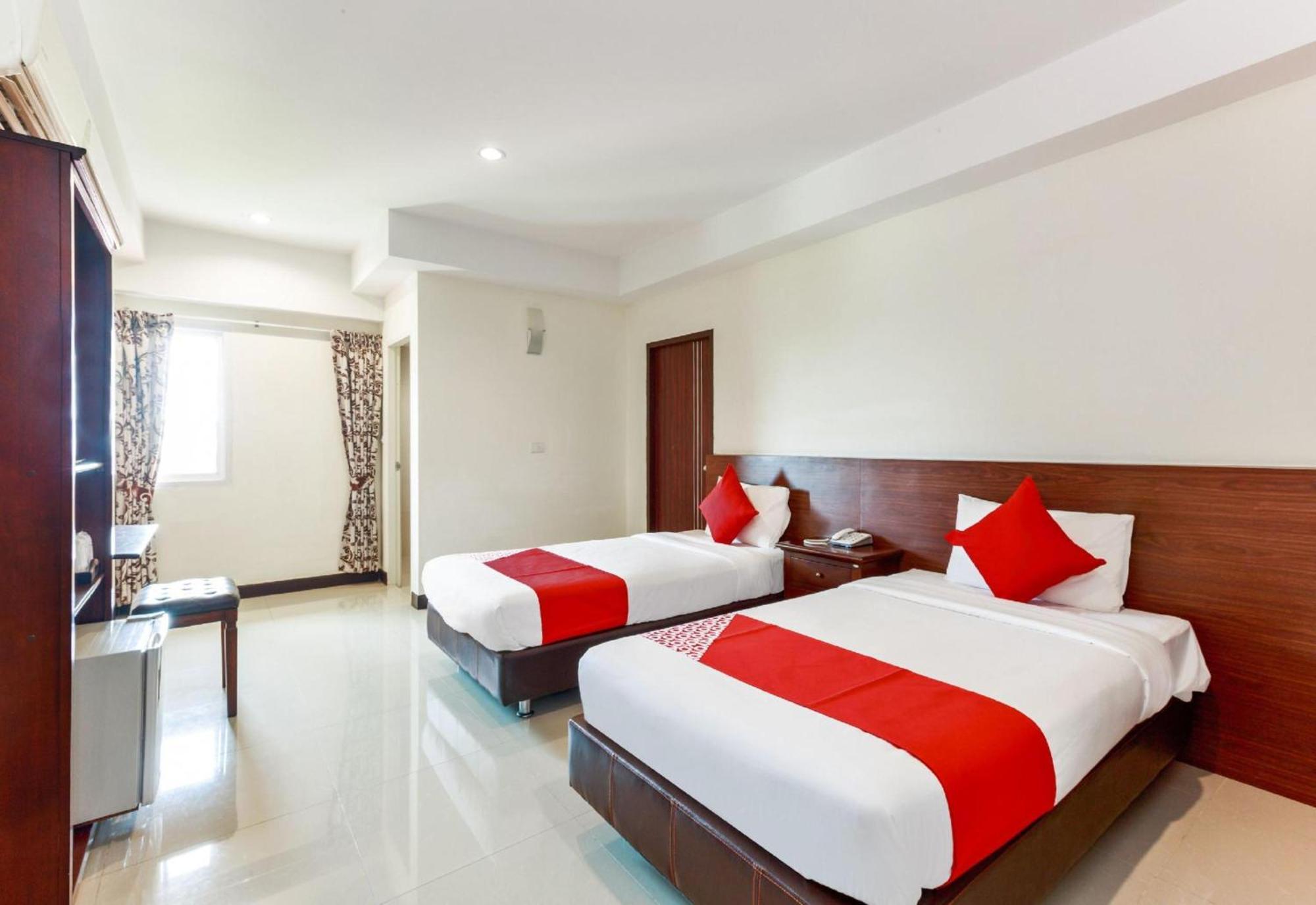 Collection O Vresotel Nonthaburi Exterior photo