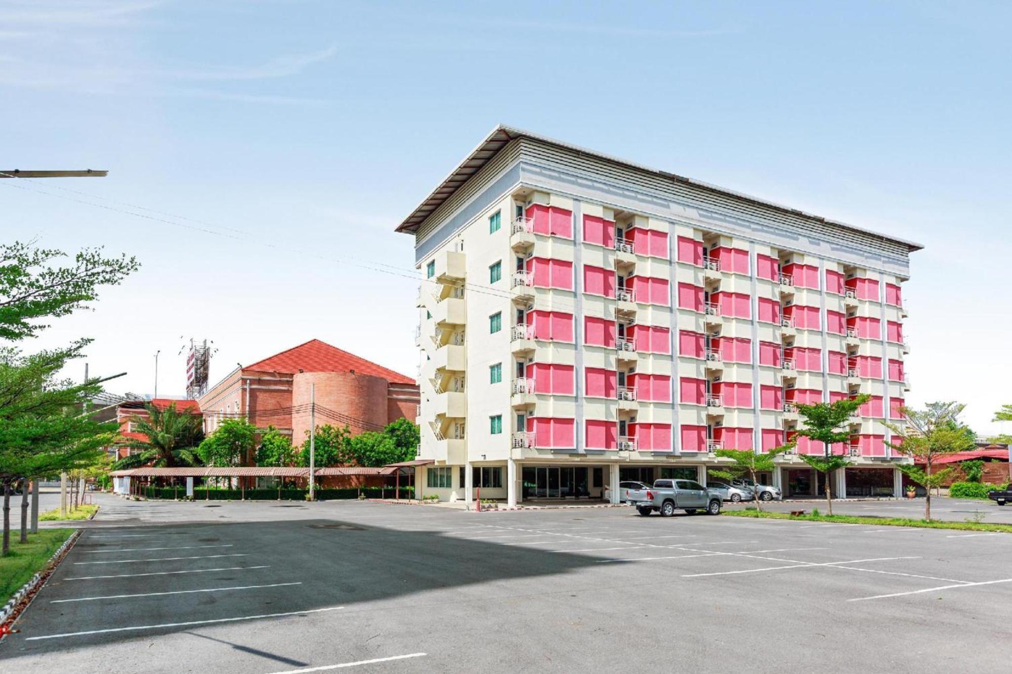 Collection O Vresotel Nonthaburi Exterior photo